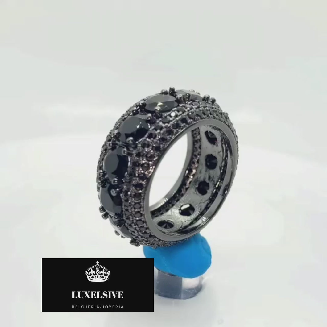 Anillo Incrustado Negro